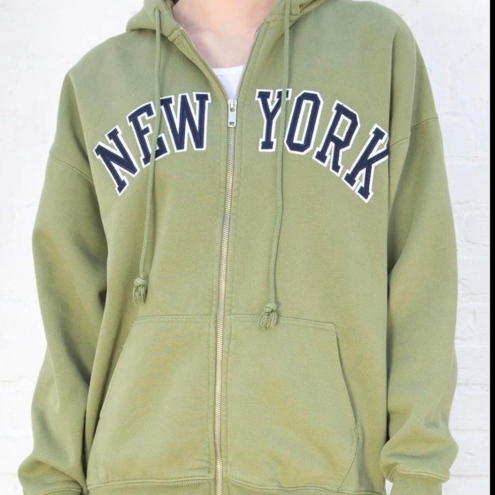 Brandy Melville Oversized New York Matcha Jacket Zip Up